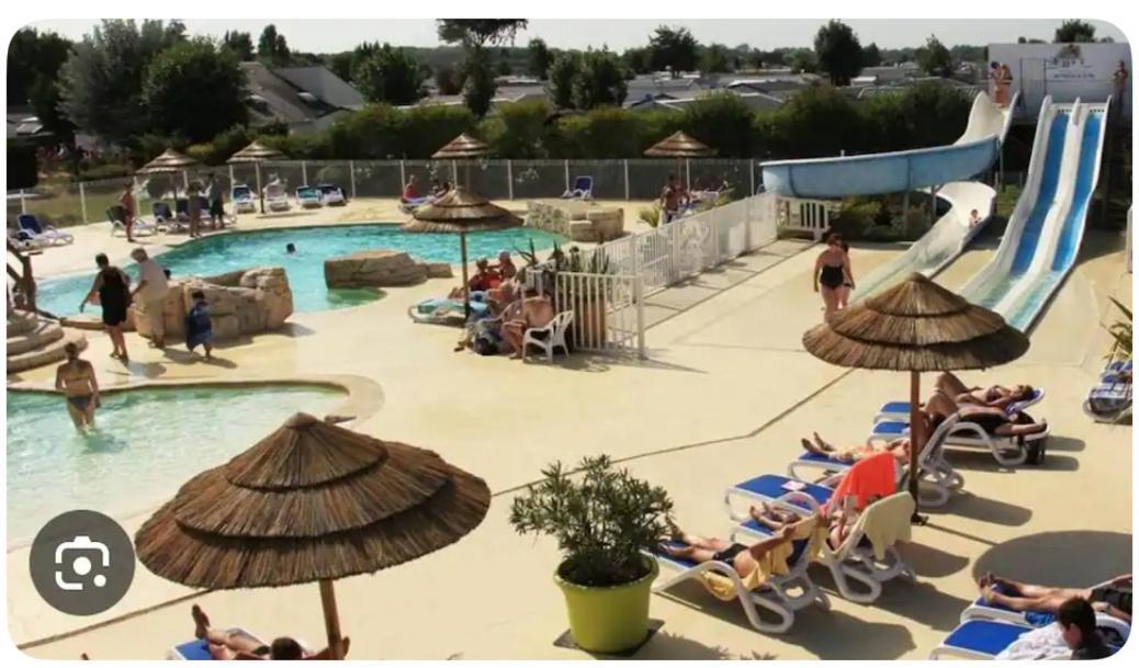 Mobile-home 4 Etoiles Bord De Camping *